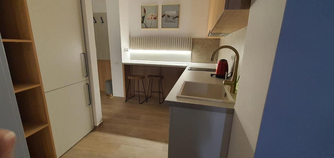 City Center Chic Studio Bukarest Kültér fotó