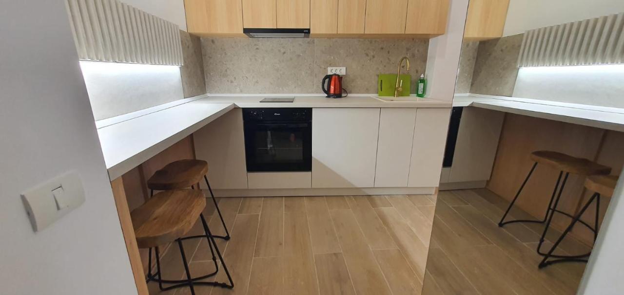 City Center Chic Studio Bukarest Kültér fotó