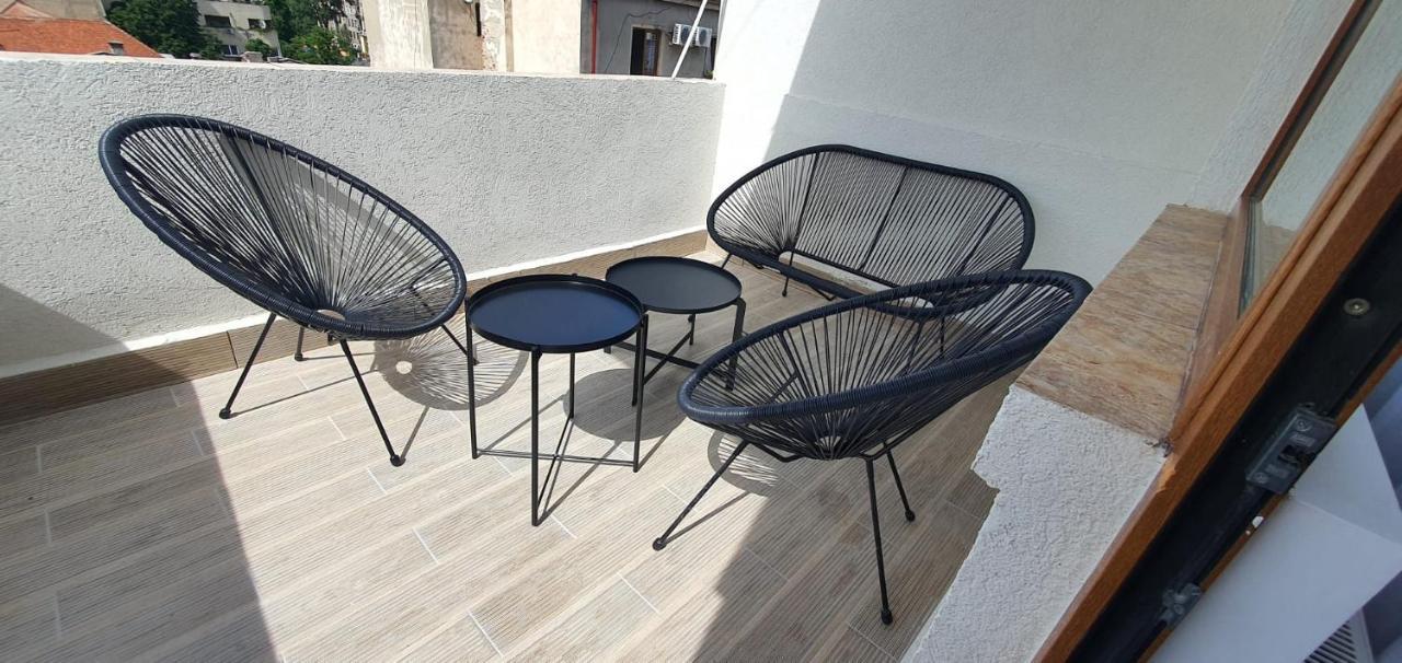City Center Chic Studio Bukarest Kültér fotó